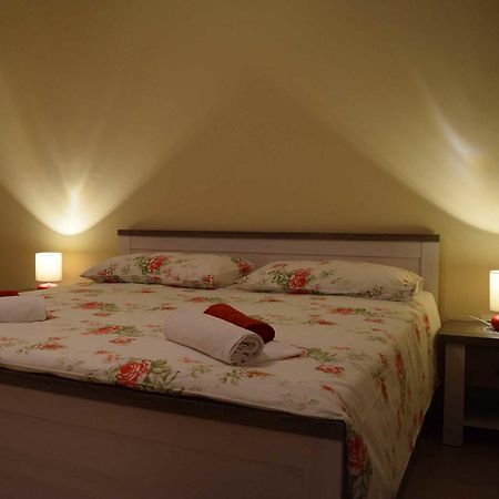 Guesthouse Marko Musalez Extérieur photo